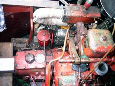 Bolinder engine components